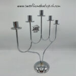 تصویر شمعدان فلزی مدل صلیب نقره ای 2