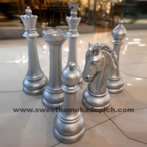 تصویر اکسسوری مهره شطرنج نقره ای