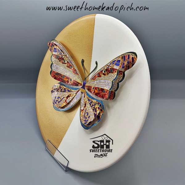 تصویر دیوارکوب بشقابی پروانه سفید-طلایی