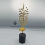تصویر جاشمعی مدل برگ سوزنی فلزی طلایی