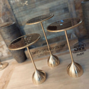 تصویر میز سوارز طرح عربی طلایی