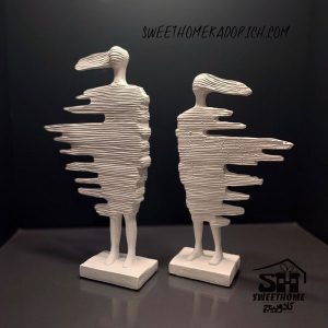 تصویر دکوری مجسمه 2سایز دختر باد شیری